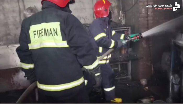 آتش‌ سوزی در شهرک صنعتی آبادان مهار شد