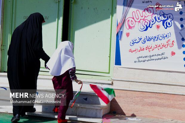 دهقانی: پاسخگویی شفاف ویترین آموزش و پرورش است  