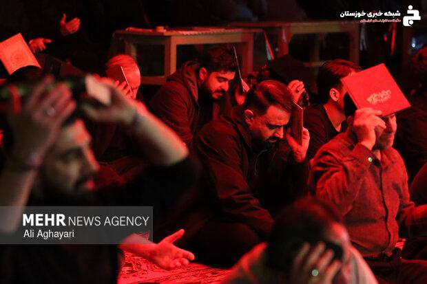 ترک نکردن خیابان حتی در شب احیا