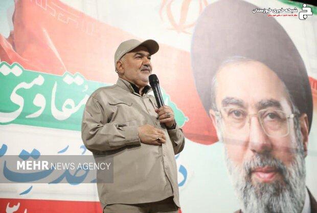 استاندار خوزستان: ملت بزرگ ایران هیچگاه زیر بار زور نمیرود استاندار خوزستان: ملت بزرگ ایران هیچگاه زیر بار زور نمیرود