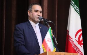 شهیدان رجایی و باهنر نمونه بارزی از خدمت بی منت هستند