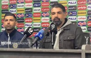 بازیکنان آلومینیوم اراک با جان و دل بازی کردند