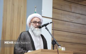 حمایت از واحدهای صنعتی یک واجب عینی است حمایت از واحدهای صنعتی یک واجب عینی است